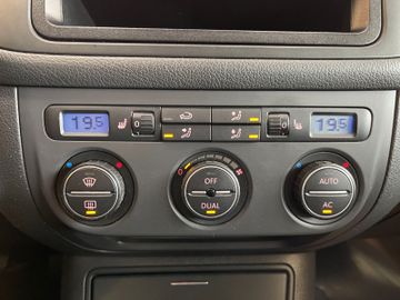 MYAUTOCENTER – Gebraucht- und Jahreswagen mit Werkstattservice in Pfaffenhofen Volkswagen Golf Plus V United *TEMPOMAT*SZHZ*AHK*KLIMA*