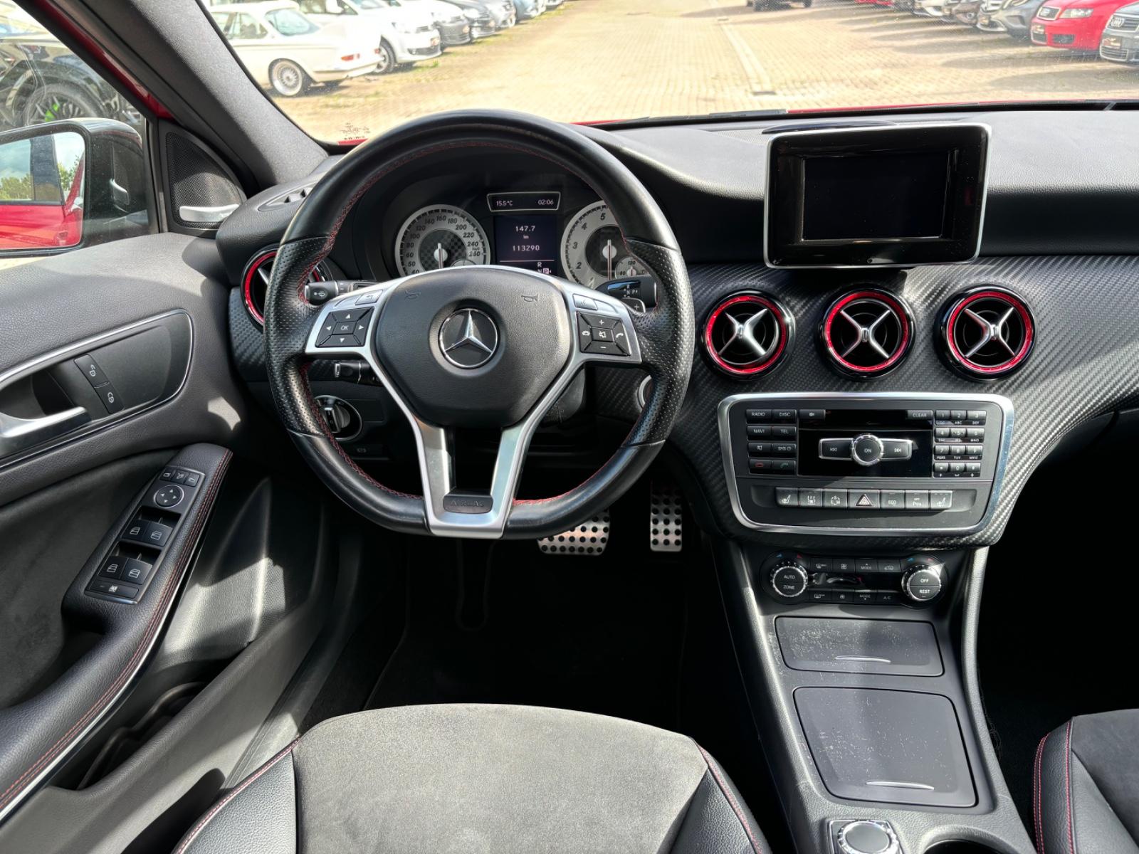 Mercedes-Benz A 250 AMG Line  Harman-Kardon Navi TÜV NEU
