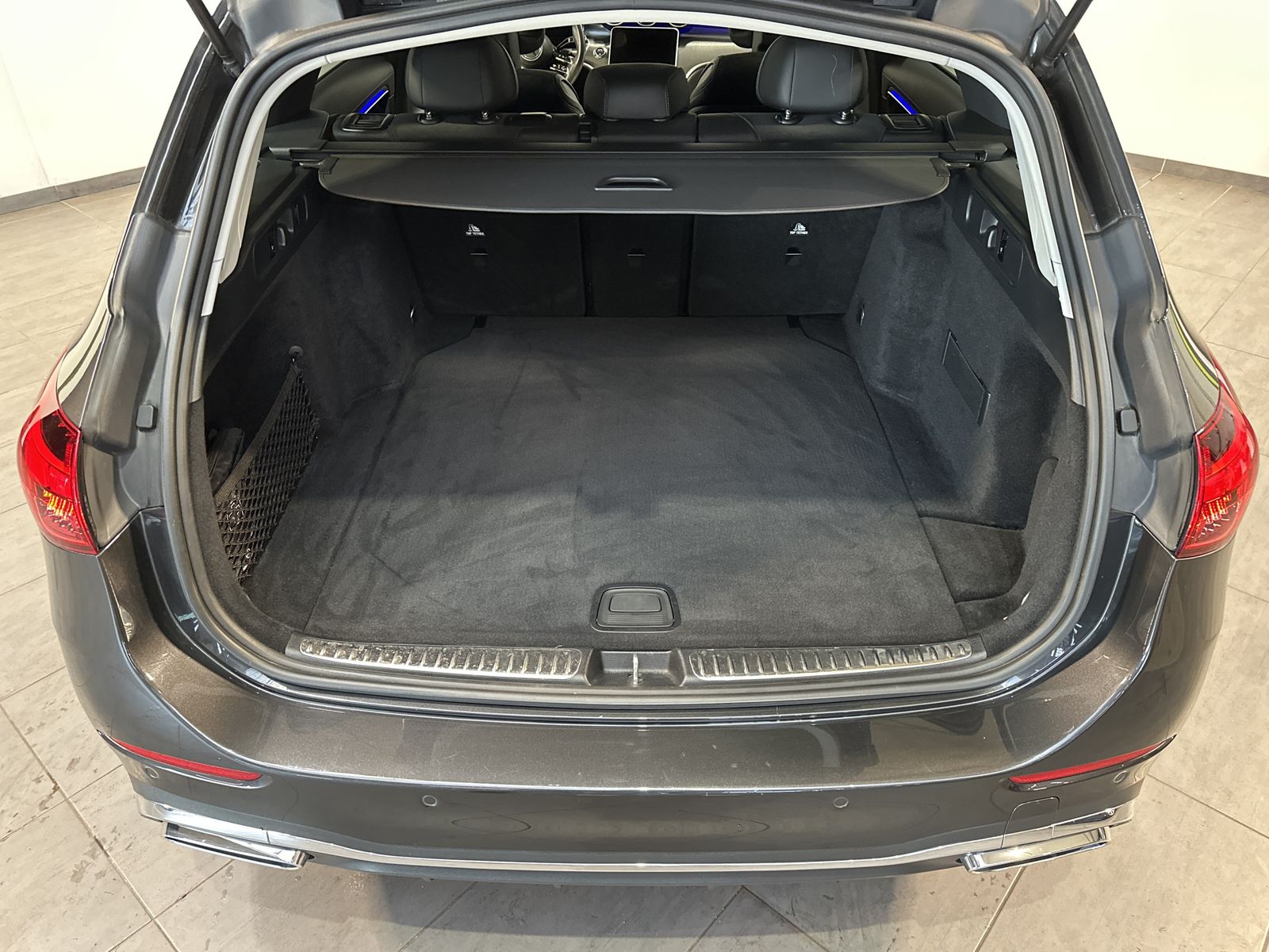 Fahrzeugabbildung Mercedes-Benz C 220d T AMG-Line NAV+LED+VCOCK+CARPLAY+SHZ+KAM