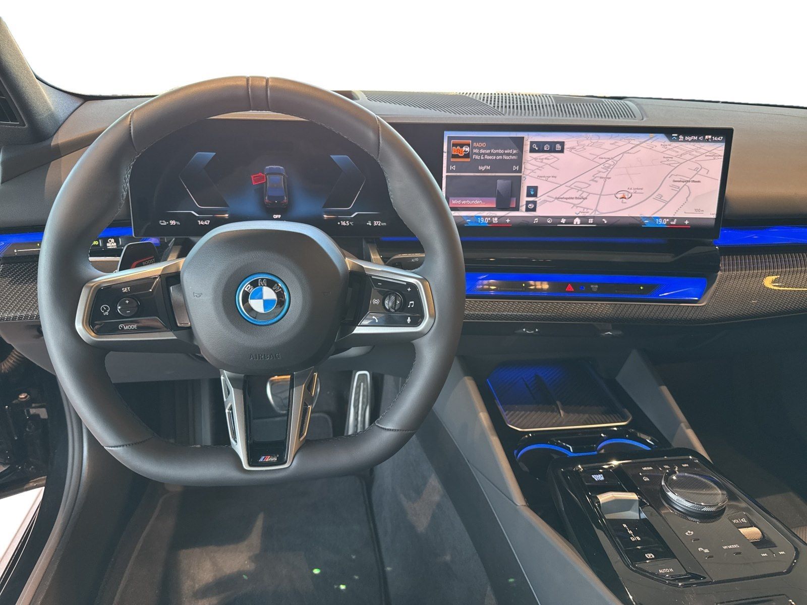 BMW i5 xDrive40 Vollaustattung m. AHK UPE 97.220,-€ foto 12