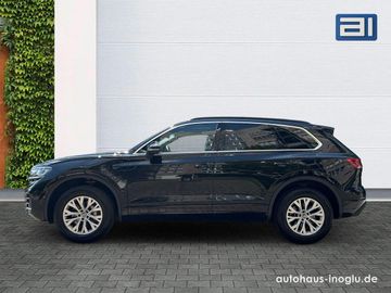 Volkswagen Touareg - 2