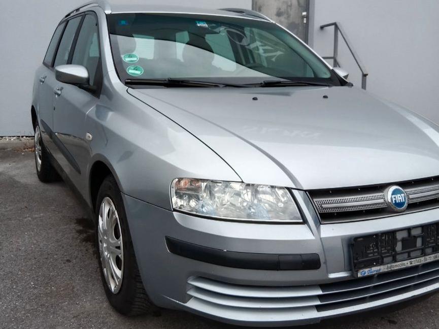 Fiat Stilo 2006 — interior