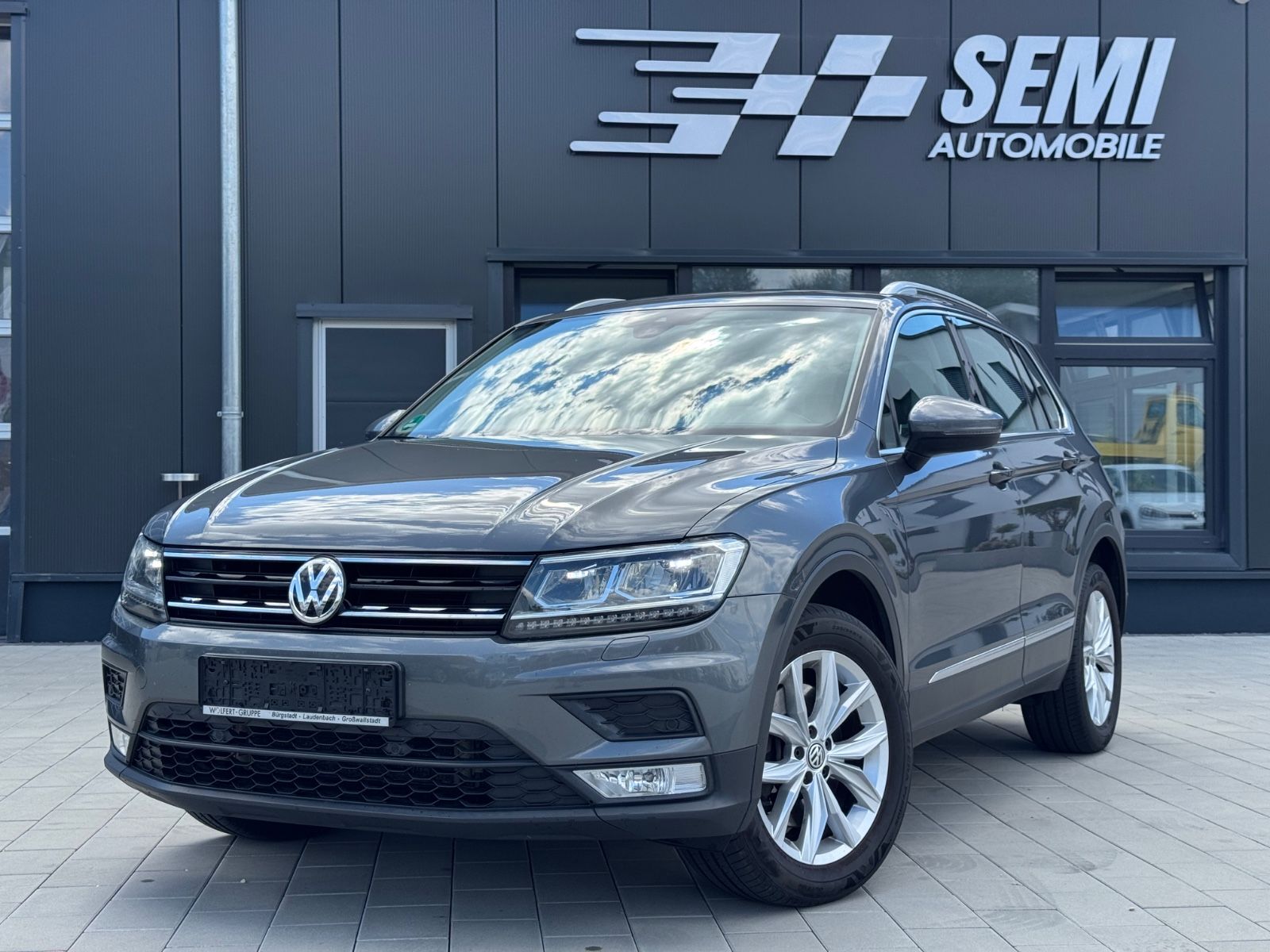 VW Tiguan Comfortline 4Motion*LED*NAV*AHK*Kamera*