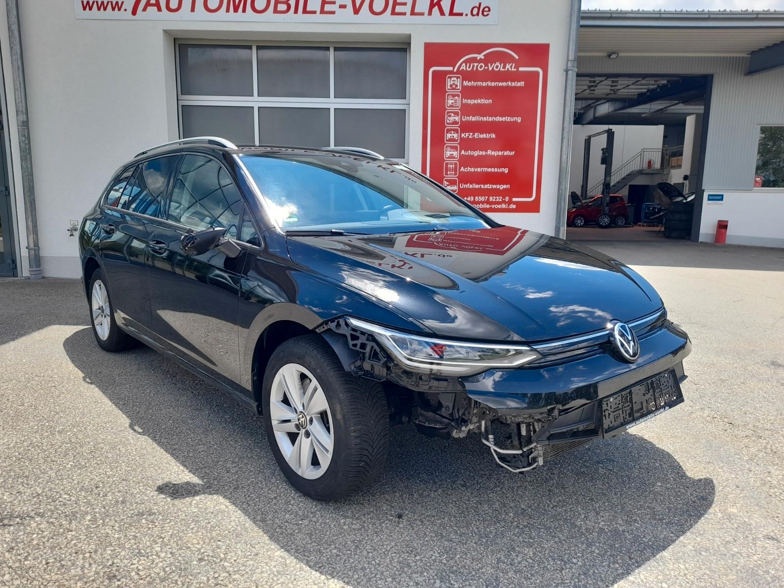 Volkswagen Golf VIII Variant 2.0 TDI LED/NAVI/SHZG/ALU