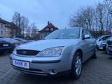 Ford Mondeo 1,8 Ghia*SCHEIBENH.*2.HAND*GEPFLEGT - gebrauchte Ford Mondeo aus dem Jahr 2001