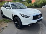 Infiniti QX70 3.7 Ultimate TOP AUSSTATTUNG WENIG KM TÜV - gebrauchte Infiniti SUV & Geländewagen