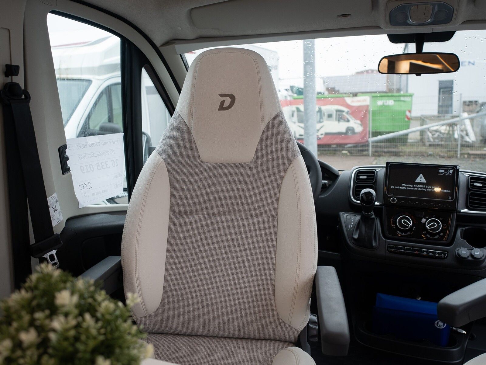 Fahrzeugabbildung Dethleffs Just Camp Active T 7052 EB