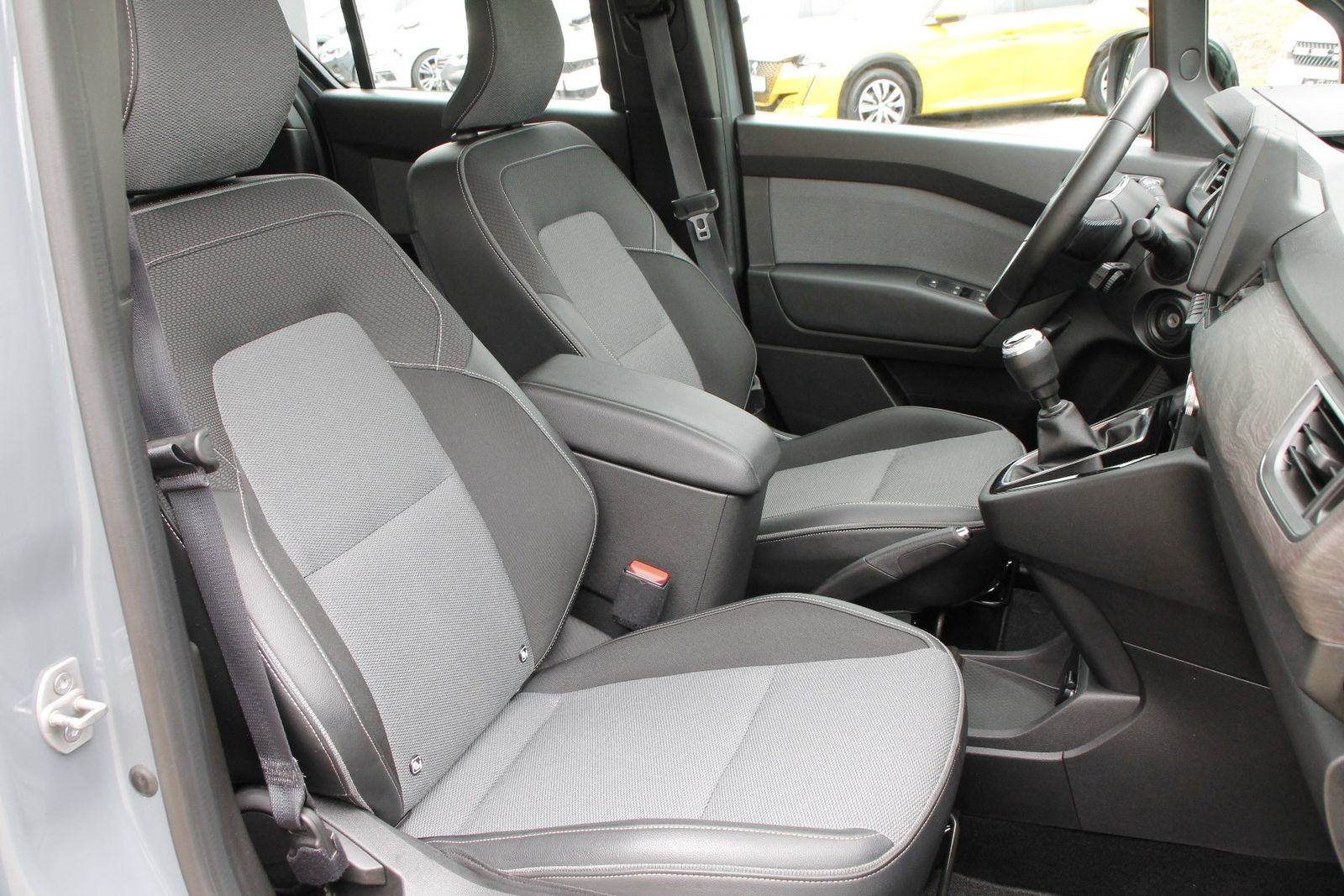 Fahrzeugabbildung Renault Kangoo 3 EDITION One TCe 100