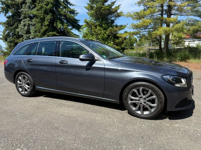 MERCEDES-BENZ C 180 CGI T Distronic Plus AHK Avantgarde AHK
