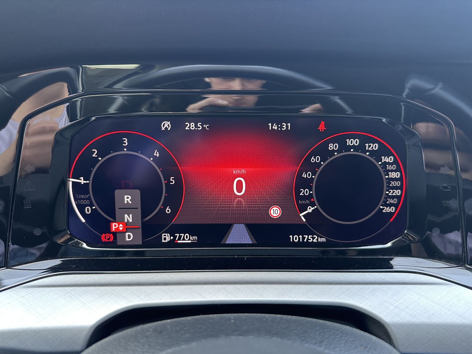 Fahrzeugabbildung Volkswagen Golf Variant 2.0 TDI DSG Life LED+ACC+SHZ+VCOCK
