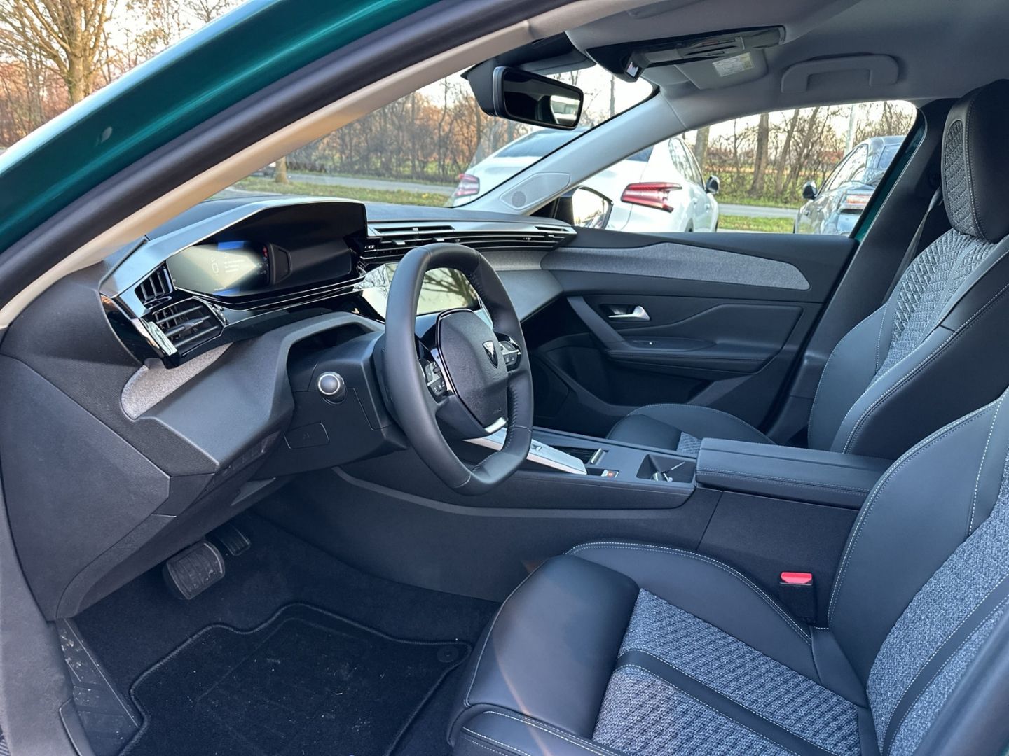 Peugeot 308 - Bild 9