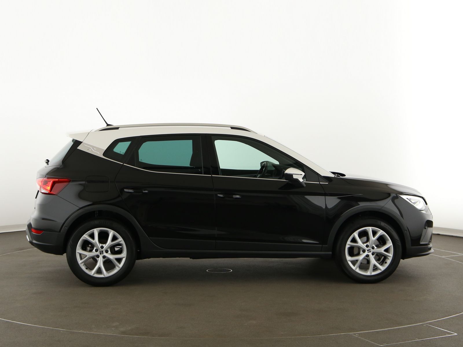Seat Arona - Bild 8