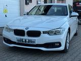BMW Limousine 330 e iPerformance Advantage AUTOMATIK - gebrauchte BMW 330 aus dem Jahr 2016
