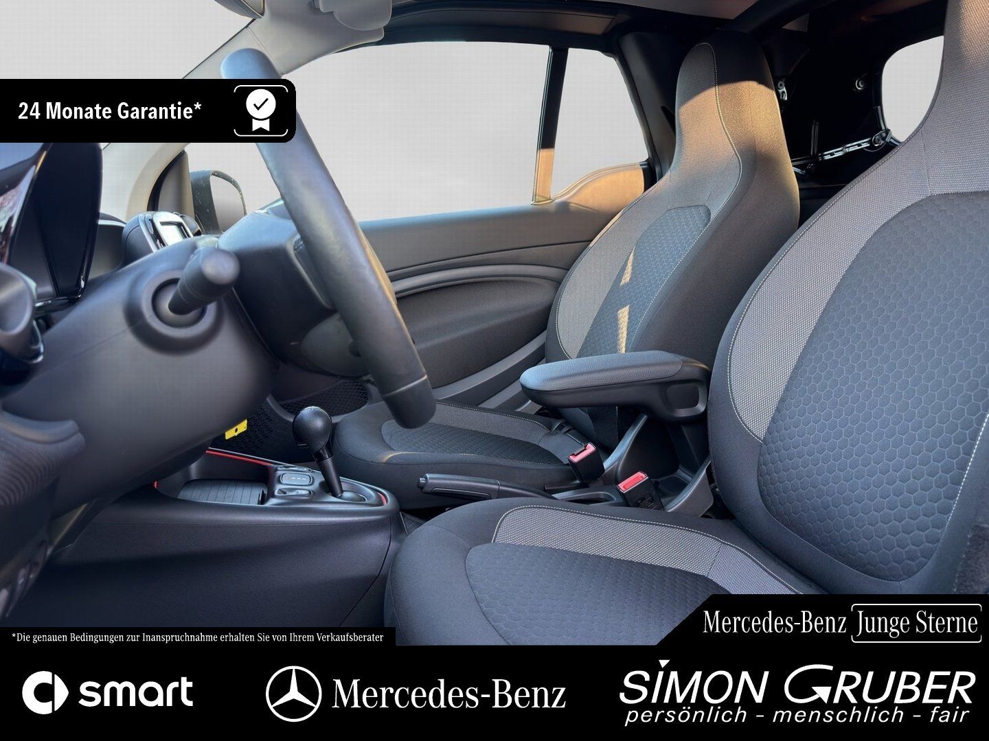 Fahrzeugabbildung Smart Smart fortwo Cabrio Exclusive 22KW LED Sitzhzg