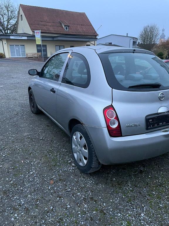 Nissan Micra