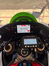 Aprilia RSV4 1100 Factory - Offers