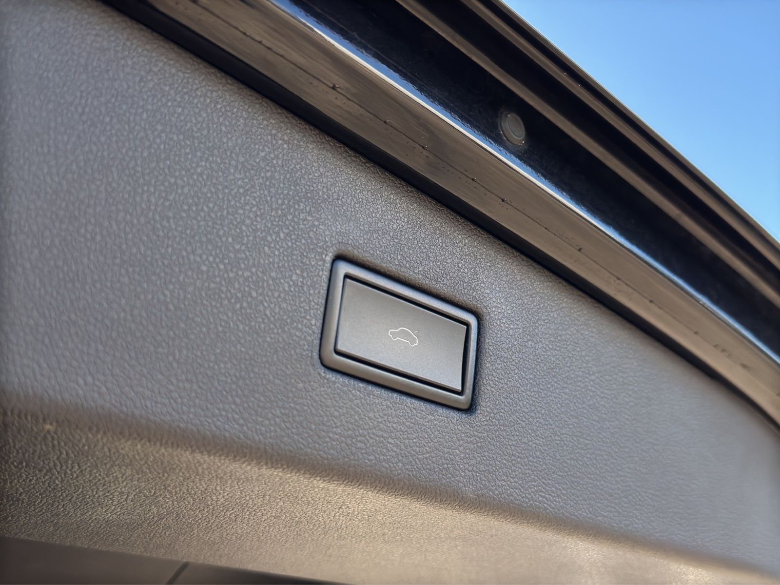 Fahrzeugabbildung Volkswagen Tiguan Allspace Highline TDI DSG 4M LED LEDER 7-