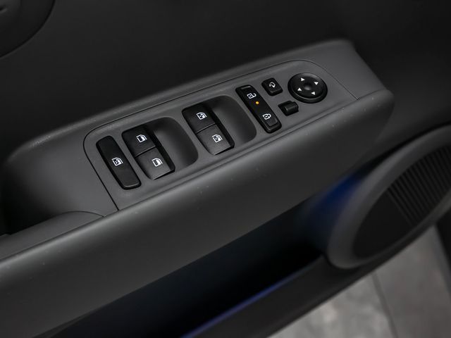 Hyundai Inster Elektro 85 kW FWD Cross Autobahnassistent