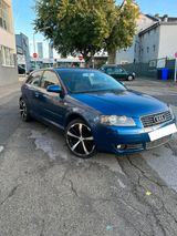 Audi A3 Benzin 2.0 - Audi A3 aus 2004: 2.0