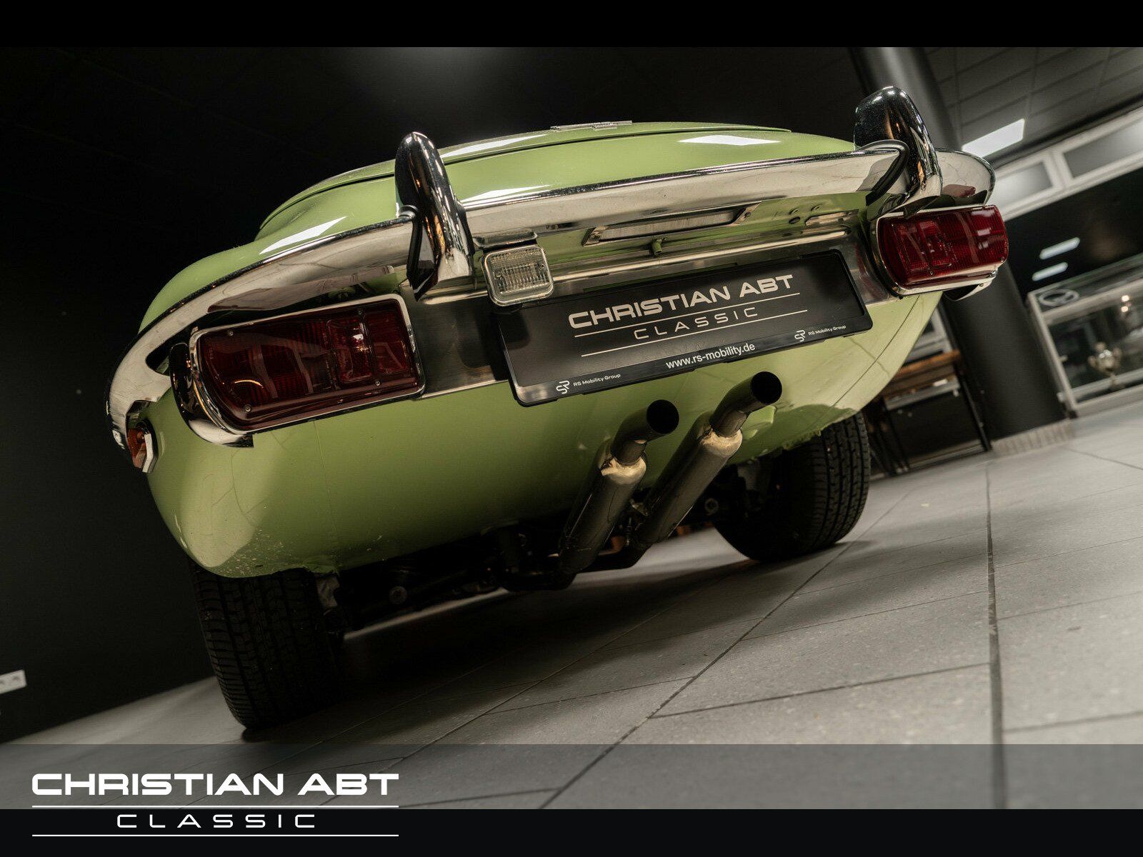 Fahrzeugabbildung Jaguar E-Type 4.2 Serie2 - Wertgutachten Note 1