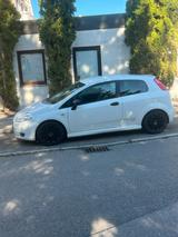 Fiat Punto 199 TÜV 10/26 - Fiat Punto 199 mit Benzin-Antrieb