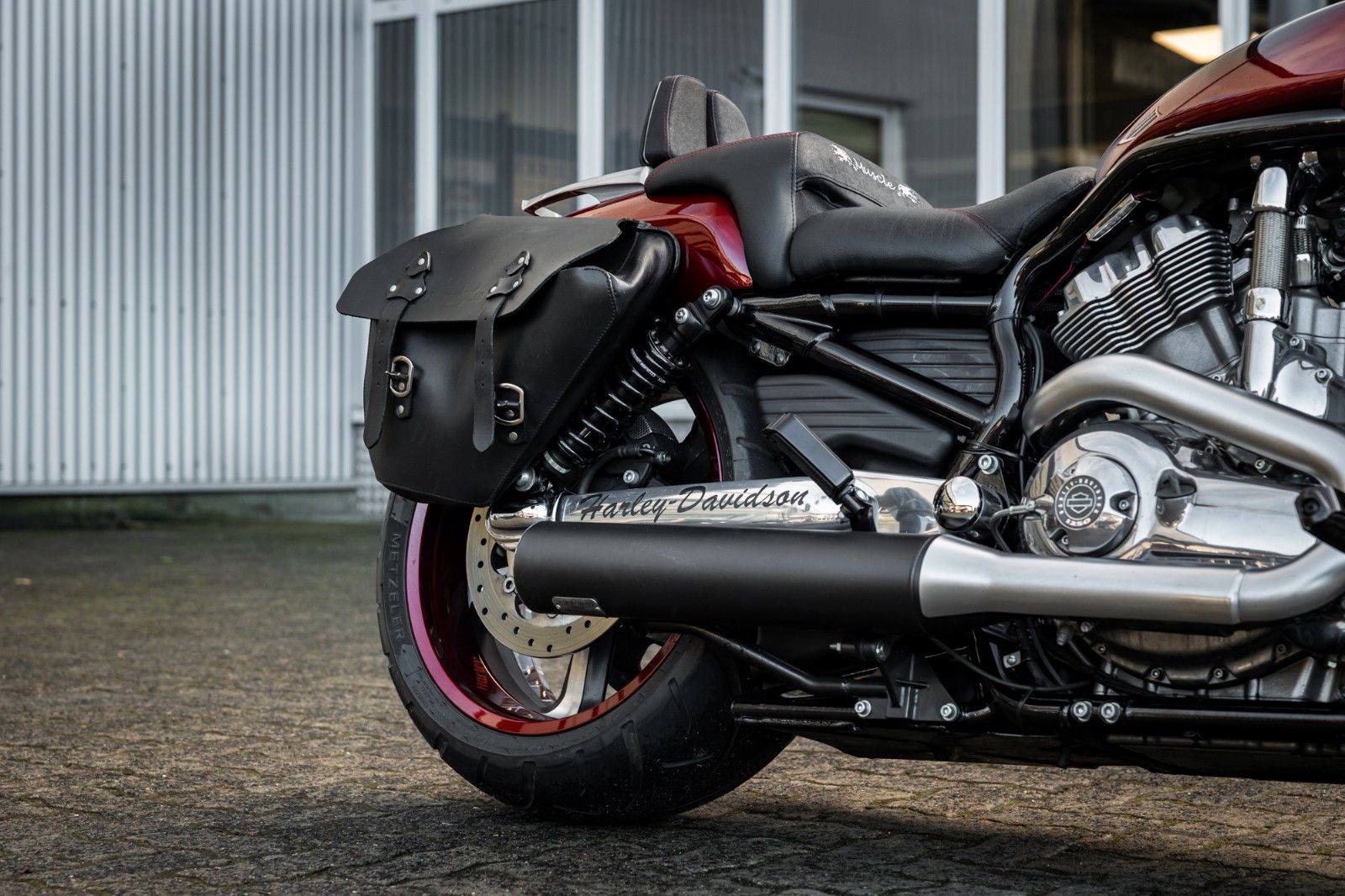 Fahrzeugabbildung Harley-Davidson VRSCF V-ROD MUSCLE - Jekill  - 260er METZELER