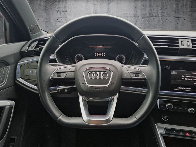 Q3 2.0TDI Aut. Navi LED ParkPilot Optikpaket