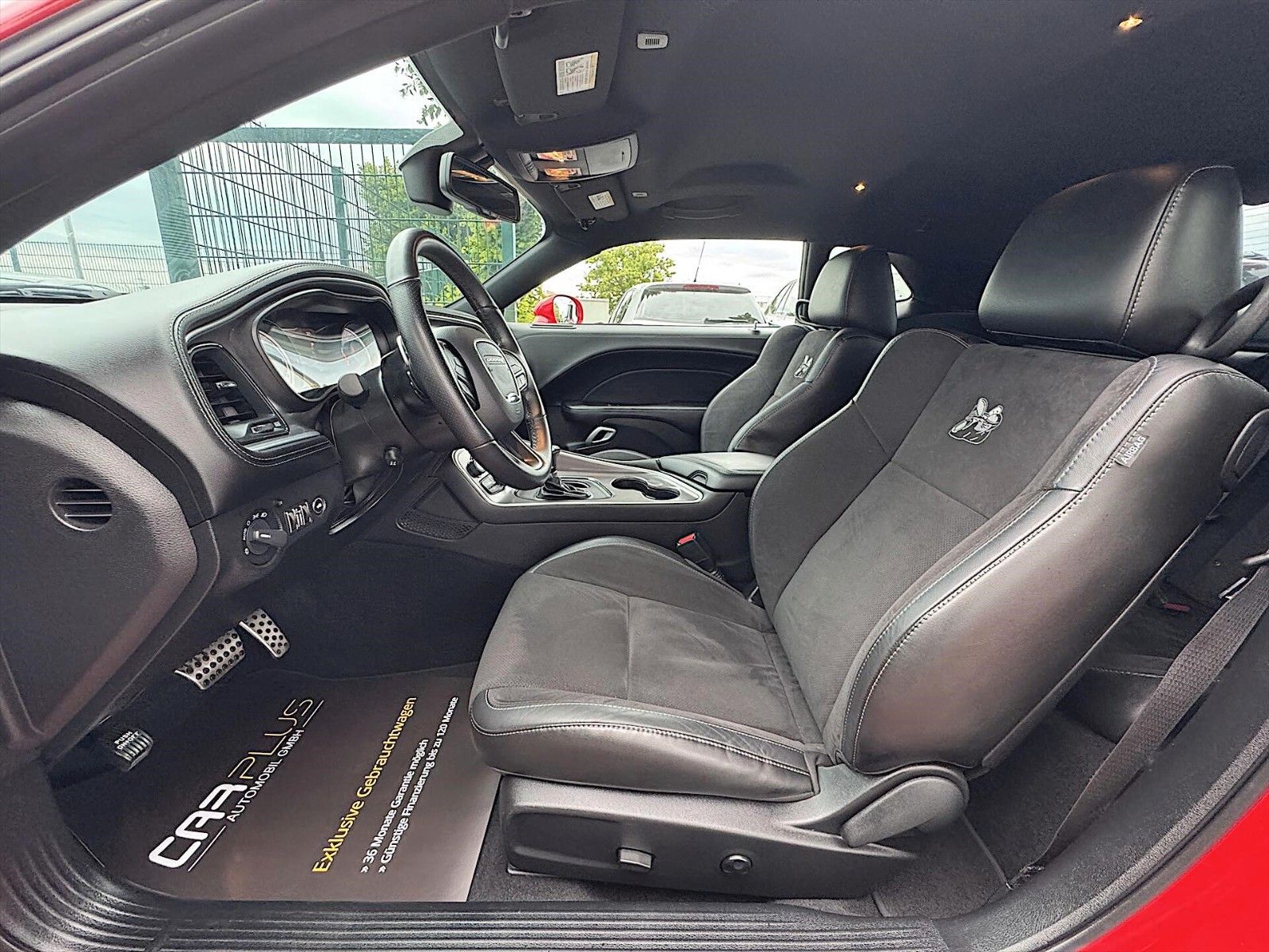 Fahrzeugabbildung Dodge Challenger 6.4 V8 SRT 392 SCAT PACK SHAKER R/T