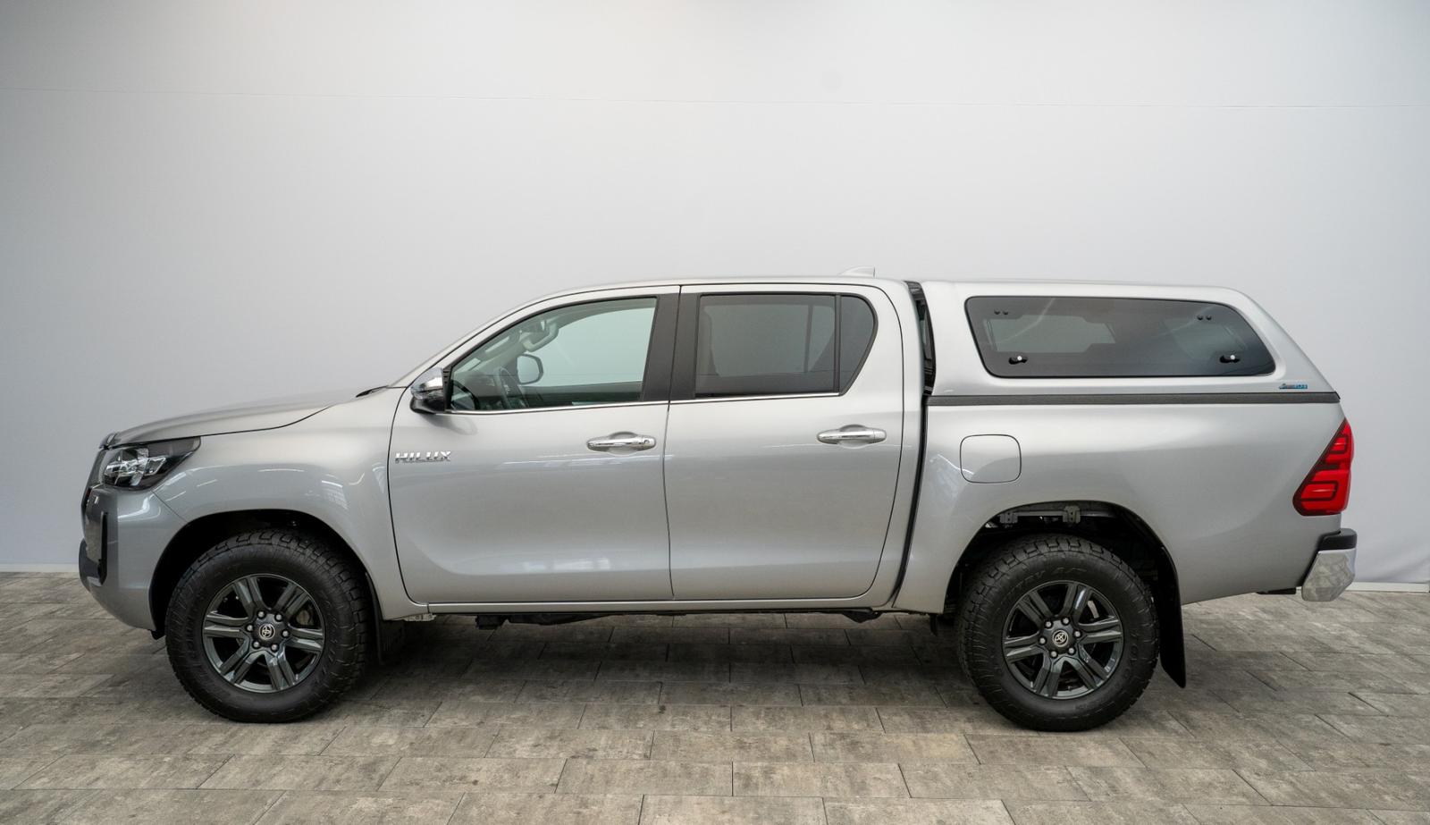 Toyota Hilux 2.8 D-4D 4x4 °RFK°SHZ°Navi°Hardtop°AHK°