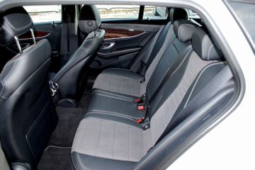 Mercedes E 300 - 11