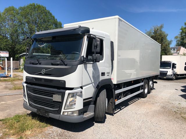 Volvo FM 330, 6x2 Koffer m. 2t LBW, Scheckhft