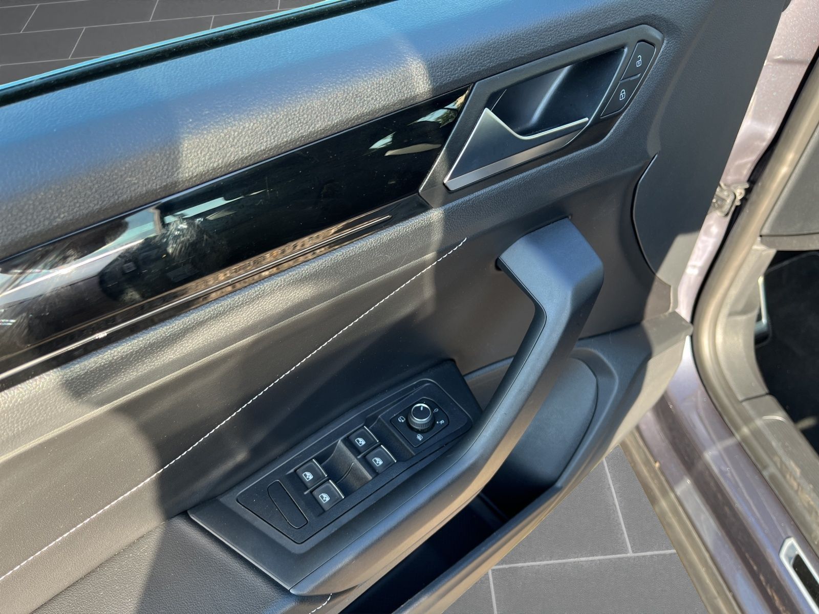 Volkswagen T-Roc - Bild 13