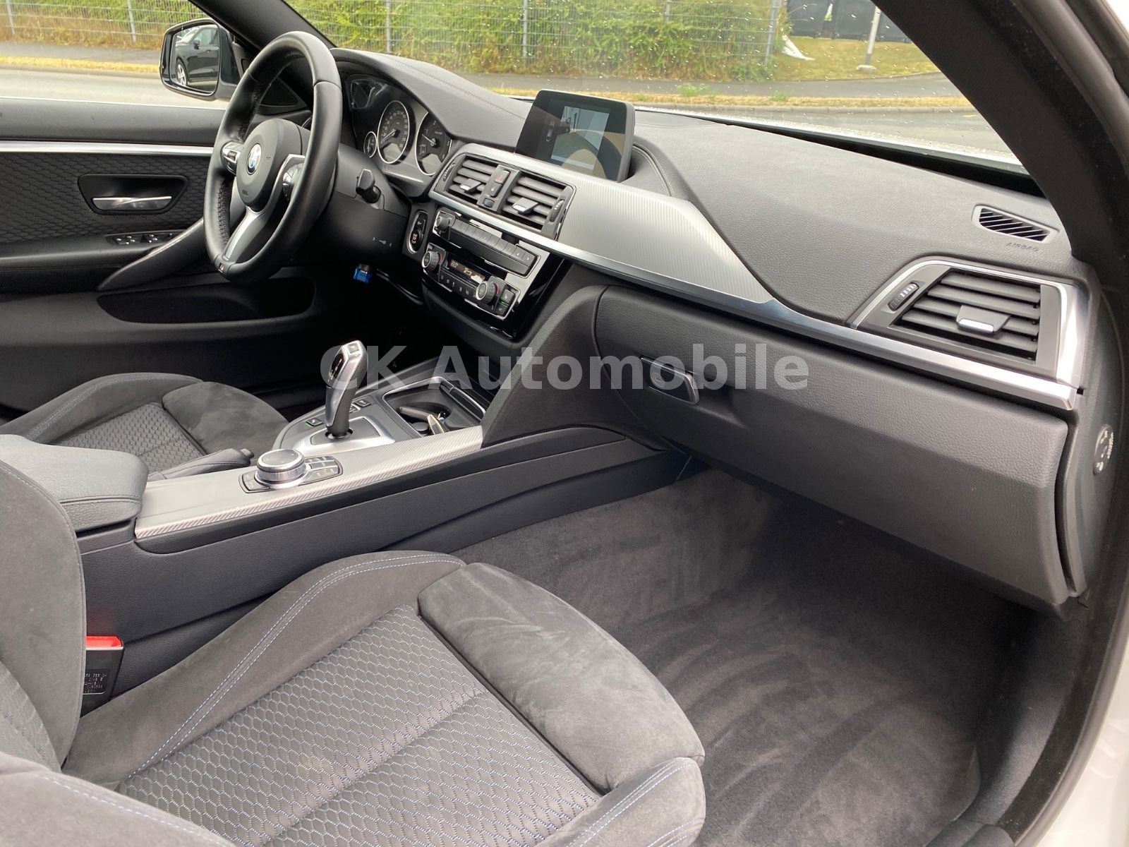 Fahrzeugabbildung BMW 430d xDrive Gran Coupe M-Sport/Navi/Head-Up/LED