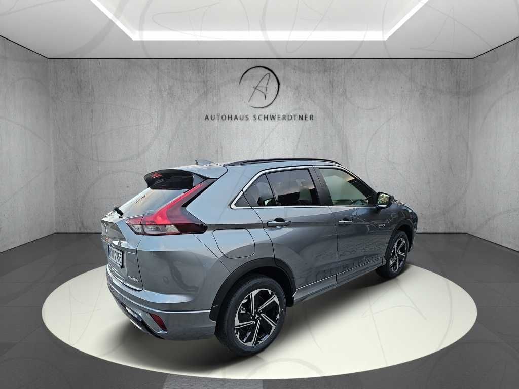 Fahrzeugabbildung Mitsubishi Eclipse Cross Plug-in Hybrid 2.4 Select 4WD