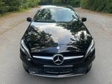 Mercedes-Benz A 200 Urban LED Panoramadach Super Optik - Mercedes-Benz A-Class: Schwarz
