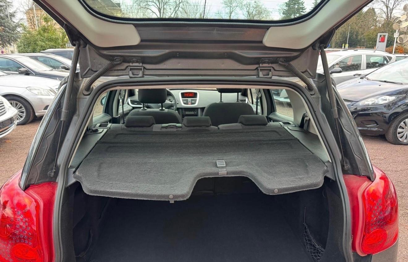 Peugeot 207 2011 — photo 14