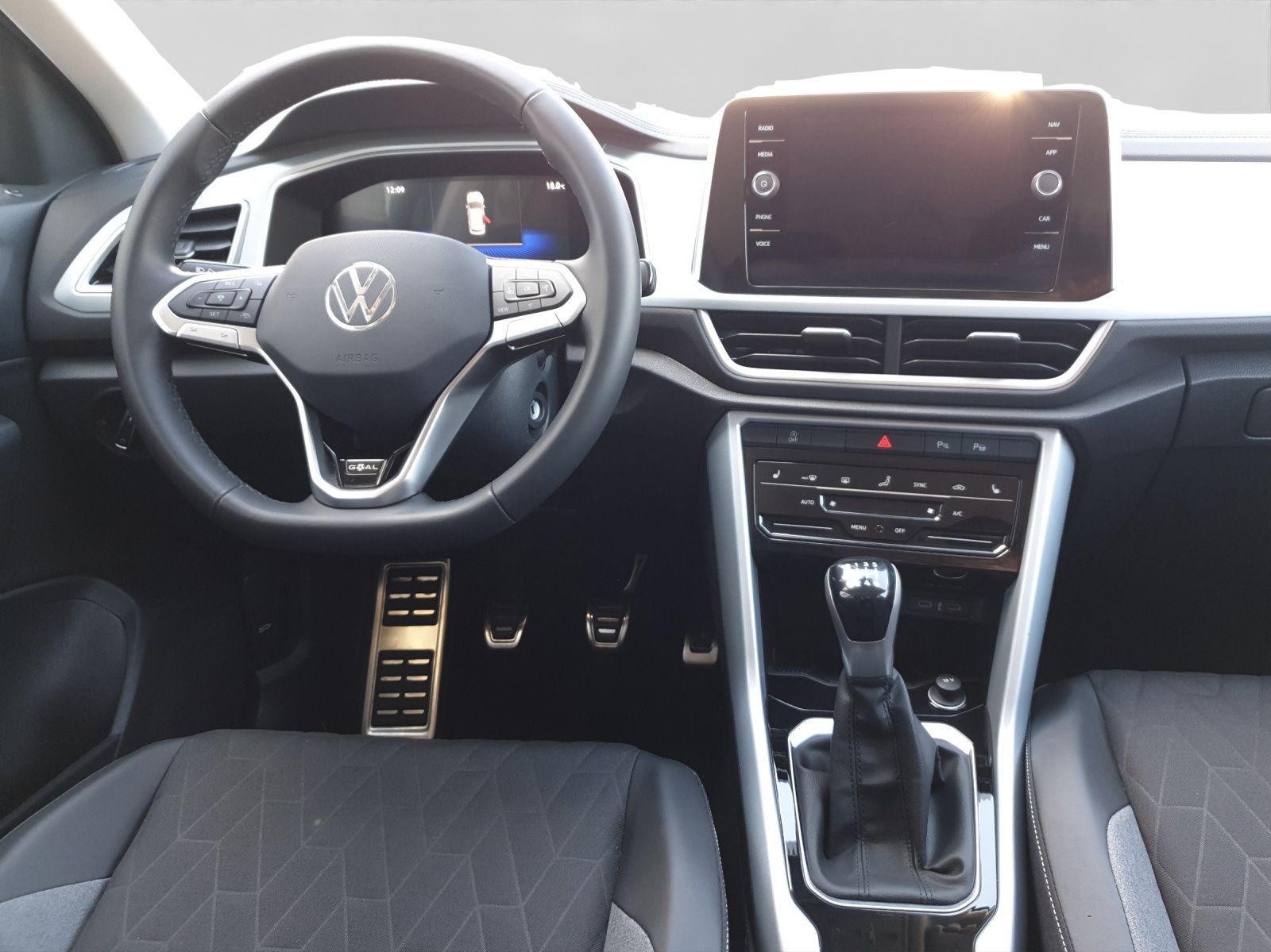 Volkswagen T-Roc - Bild 6