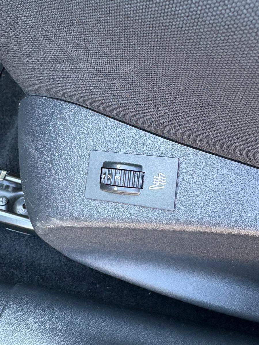 Peugeot 2008 Active| LPG GASANLAGE | AHK