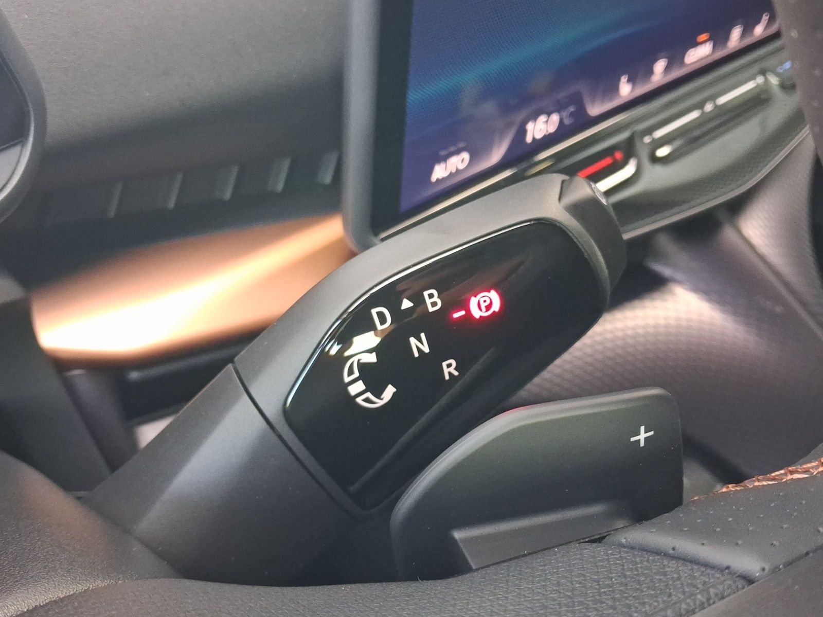 Cupra Tavascan - Bild 12