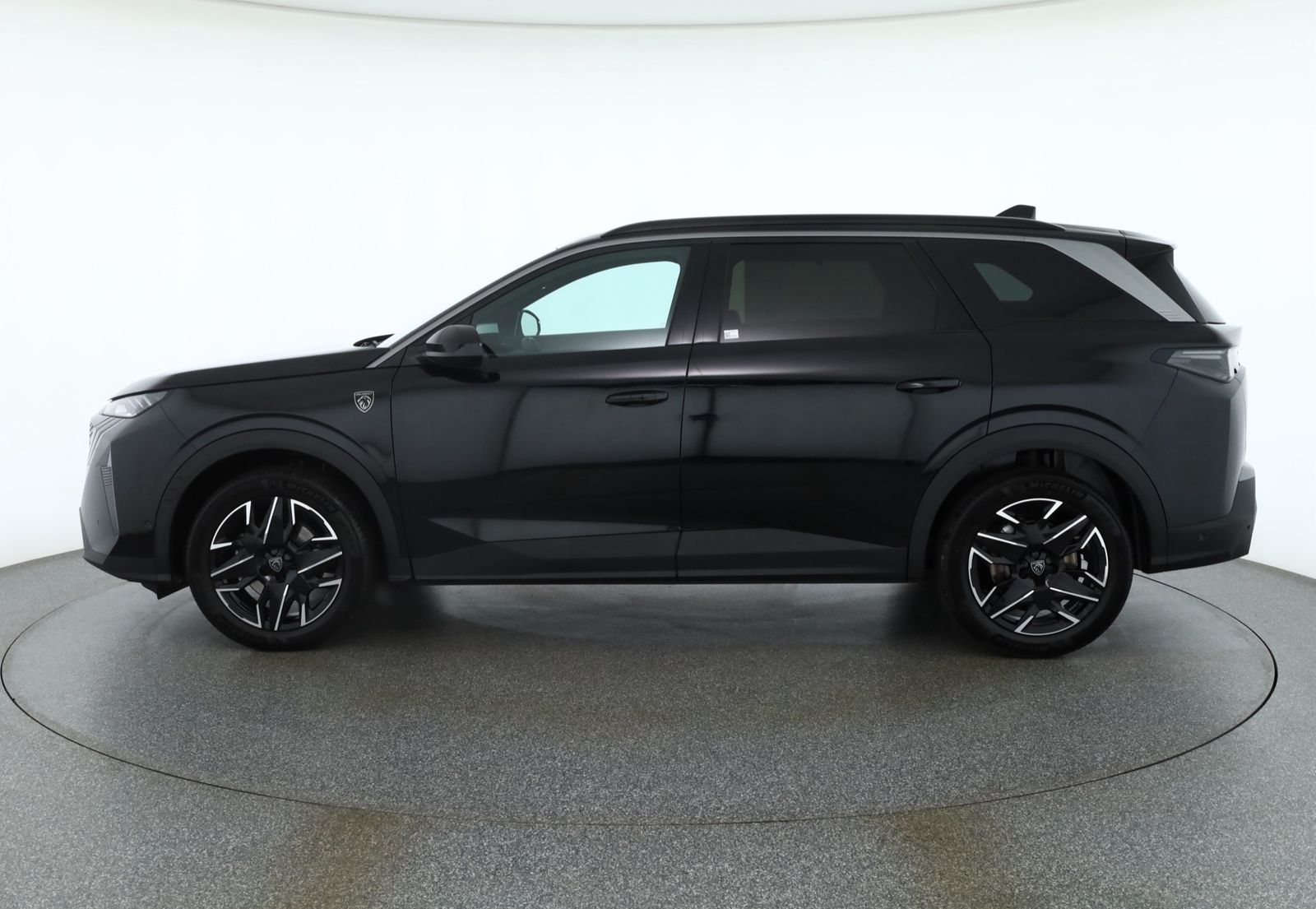 Peugeot 5008 GT 1.2 Hybrid Aut. LED ACC Navi 360° imagem 2