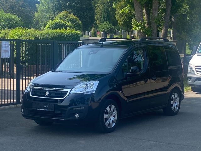 Peugeot Partner Tepee Allure /Navi/R-Kamera/ AHK/1-Hand