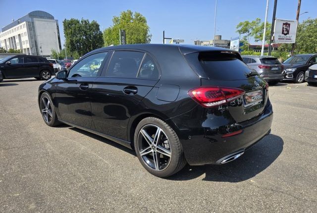 Mercedes-Benz MERCEDES-BENZ A 200 d Automatic Sport NIGHT EDIT imagem 3
