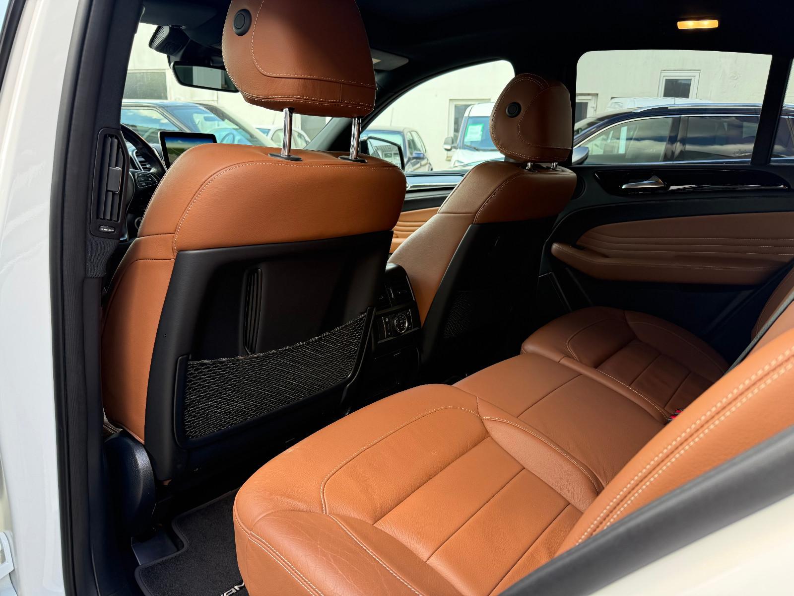 Mercedes-Benz GLE 350 d Cou 4Mat AMG+Bi-Xen+Navi+Kam+Pano+AHK