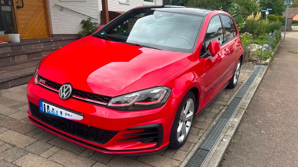 Image of Volkswagen Golf