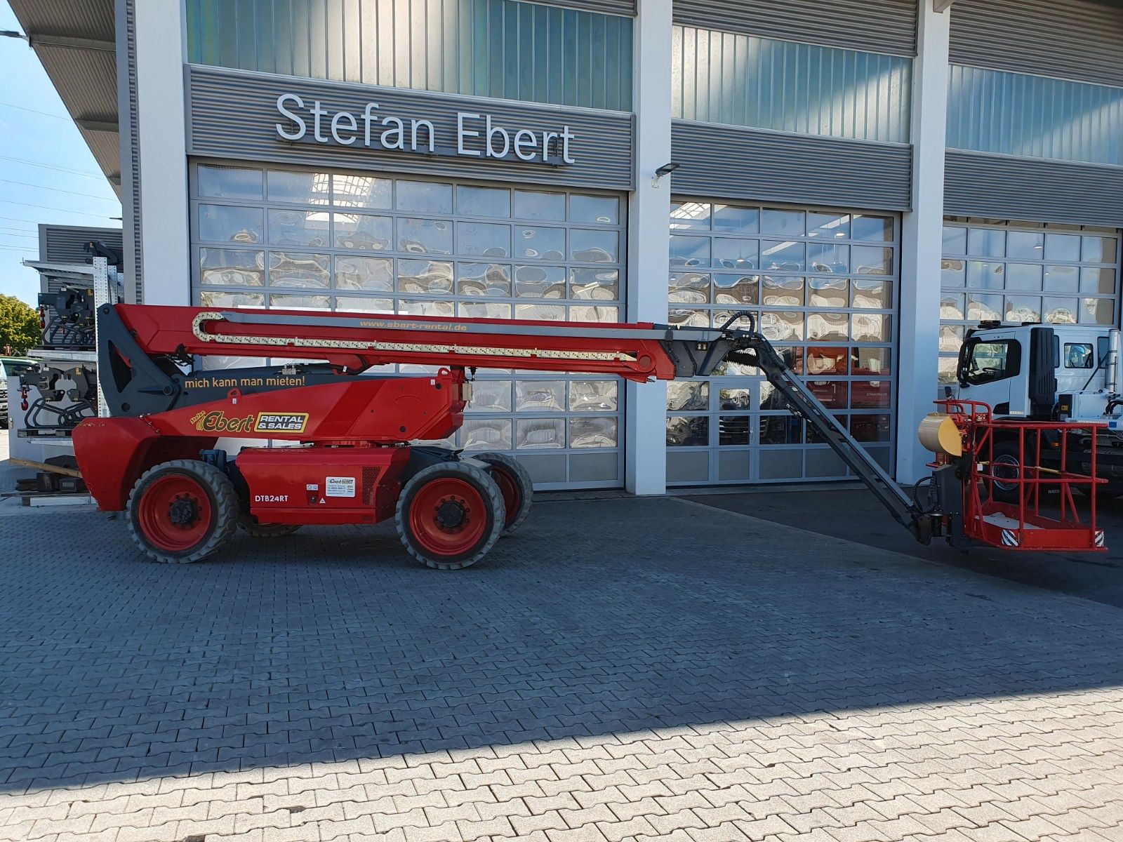 Fahrzeugabbildung Andere Magni DTB 24 RT 4x4 / 24,8m / 454kg / nur 1.250h