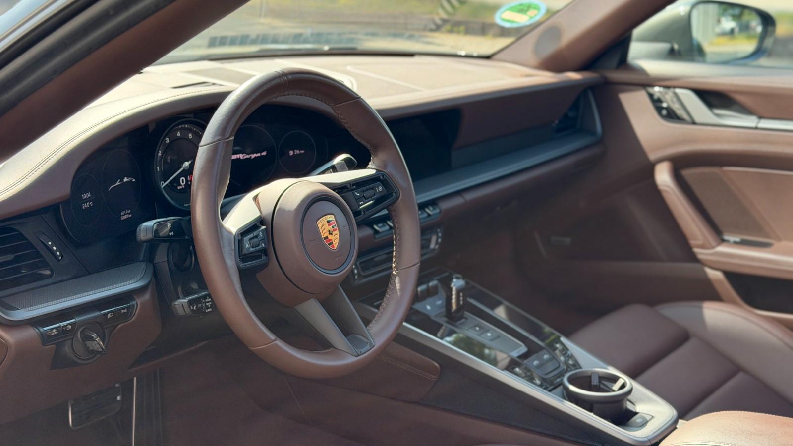 Porsche 992 Carrera 4 Targa Techart - Performance