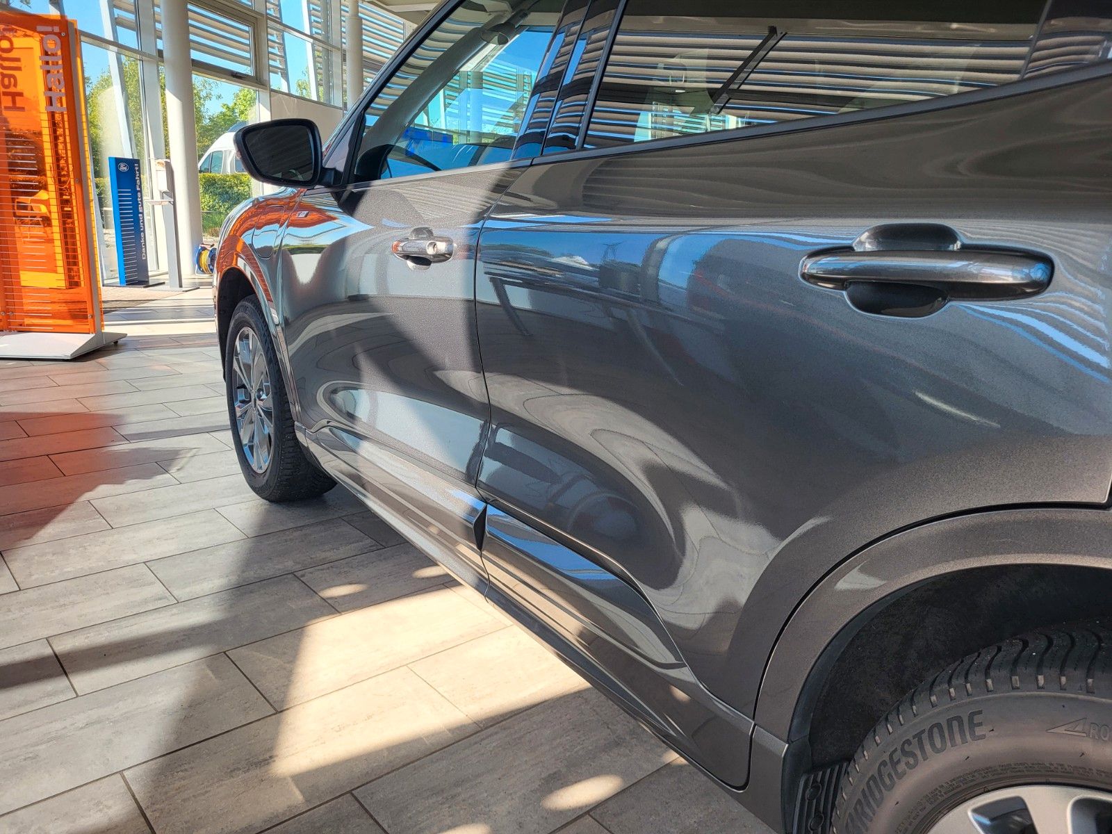 Fahrzeugabbildung Ford Kuga Plug-In Hybrid ST-Line AHK, Frontkamera