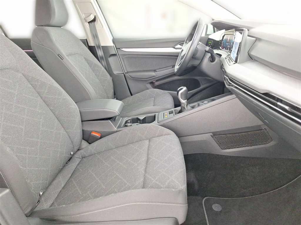 Volkswagen Golf Variant Life 2.0 TDI Navi AHK Winterpaket