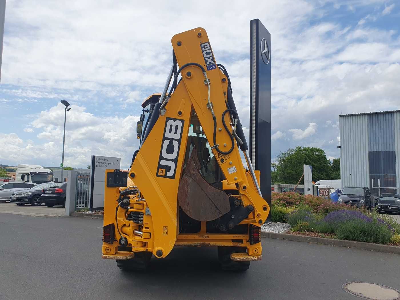 Fahrzeugabbildung JCB 3CX / Gabel & 4in1 Schaufel / nur 1.561h / 2022