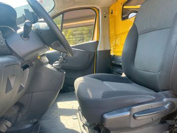 Renault Trafic - 9